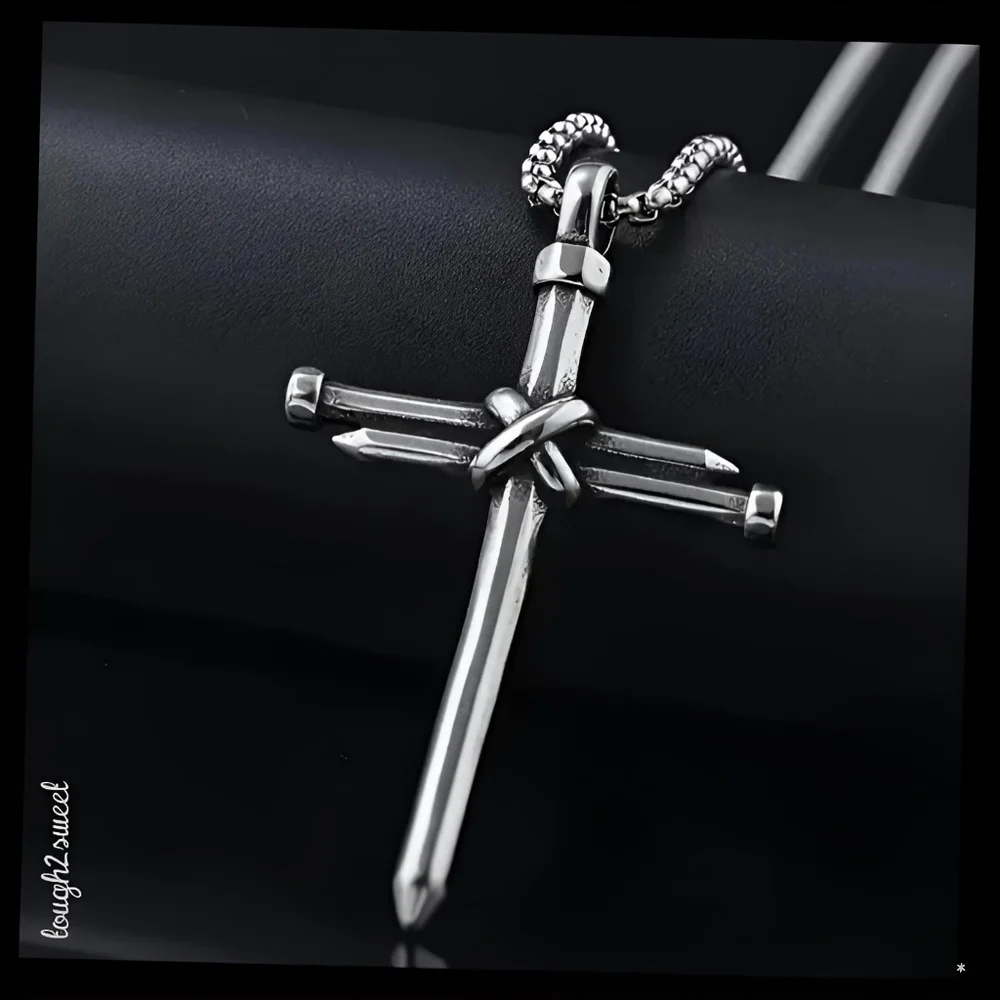 🆕️LAST 1☦️HANDCRAFTED STAINLESS STEEL CROSS NAIL UNISEX NECKLESS/GIFT BOXED